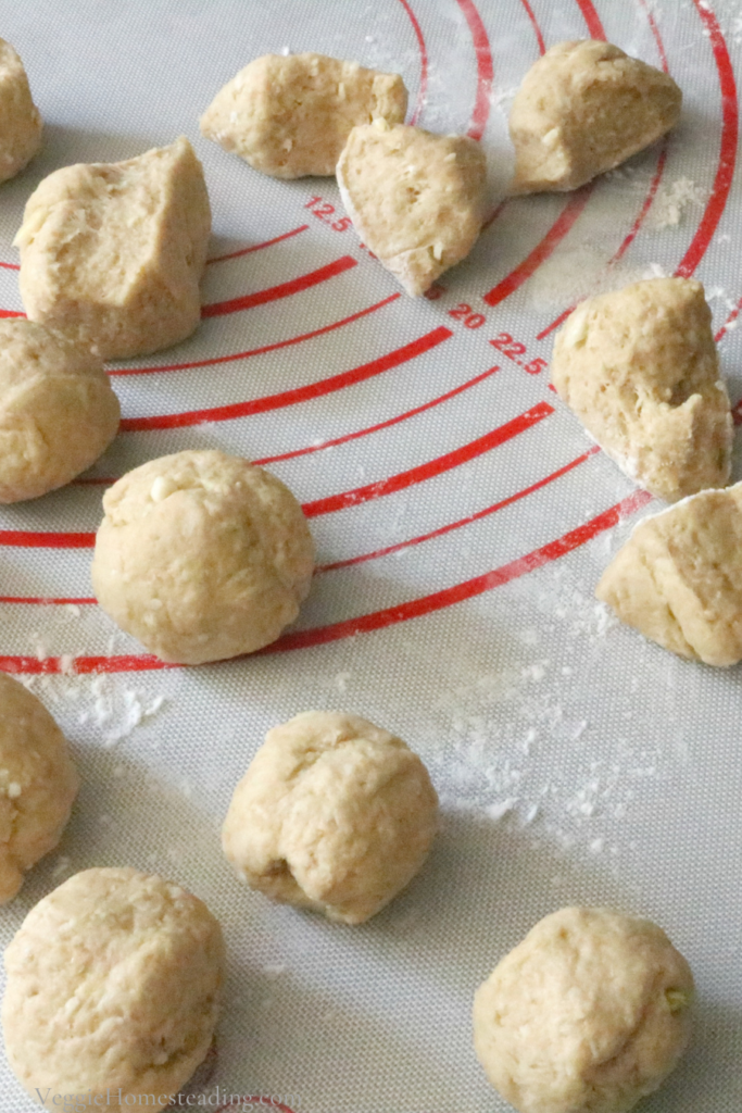 Dough Balls of Parmesan Garlic Poppers